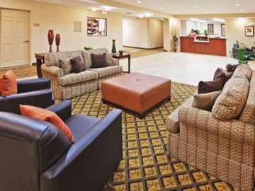 Candlewood East By Ihg 2*