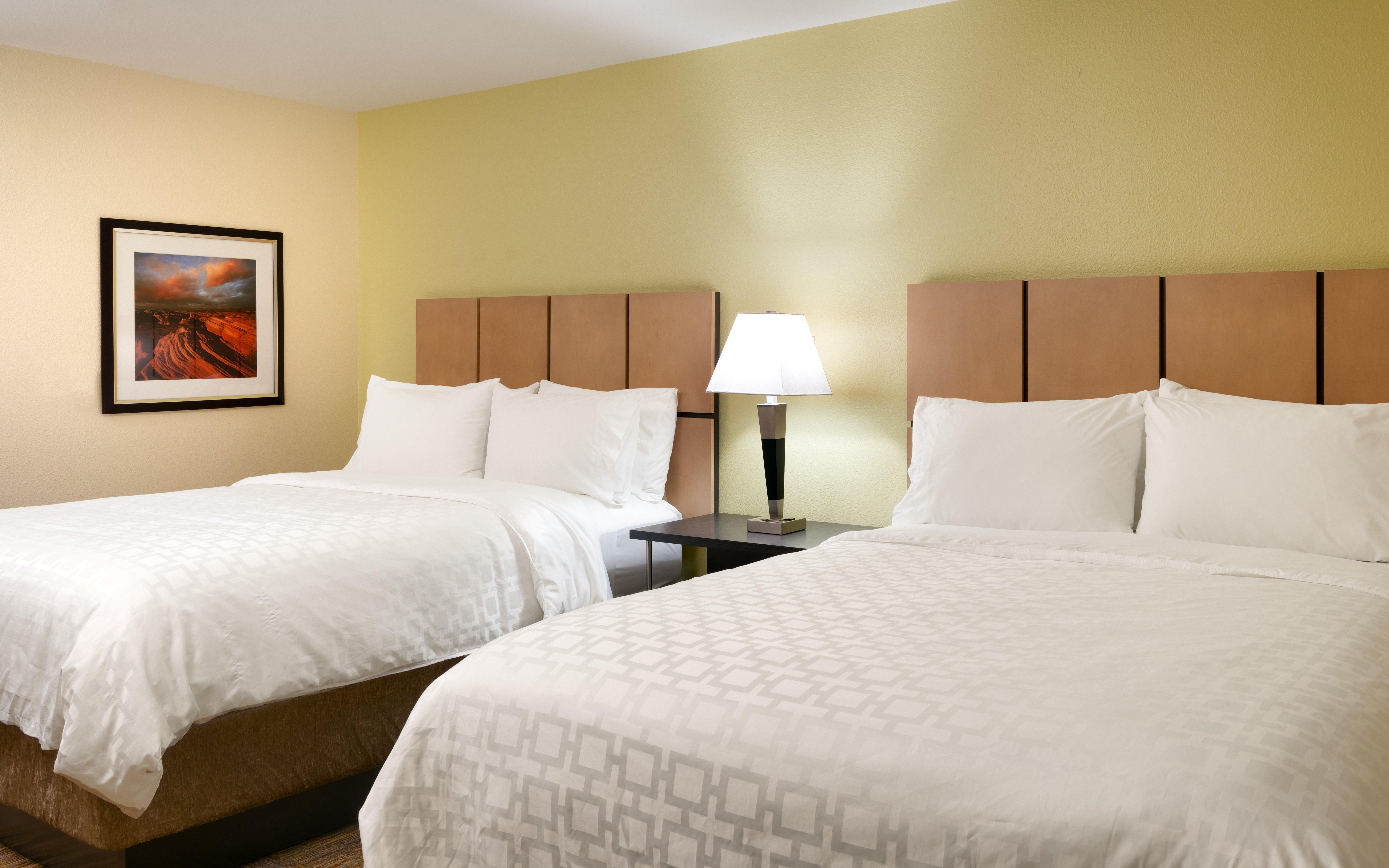 Hotel Candlewood East By Ihg