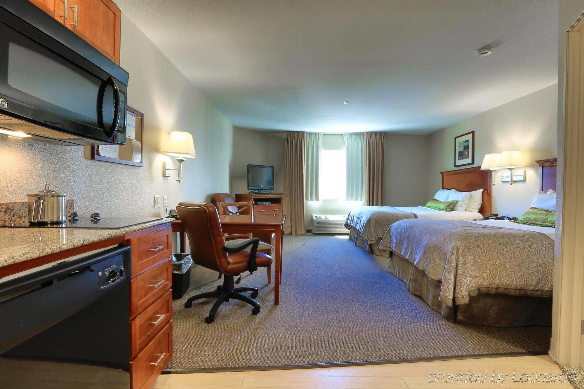 Candlewood East By Ihg 2*