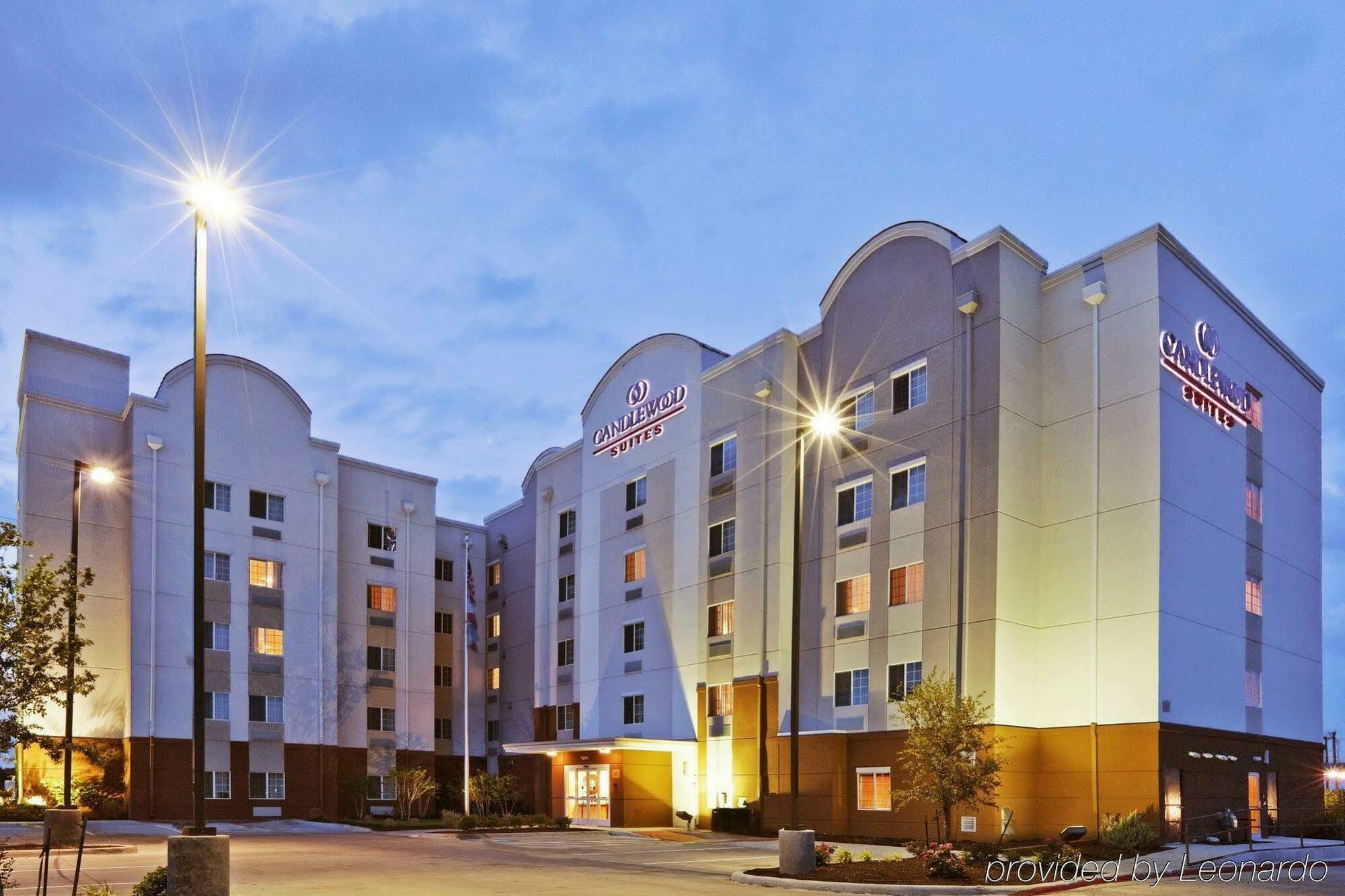 Hotel Candlewood East By Ihg Plano